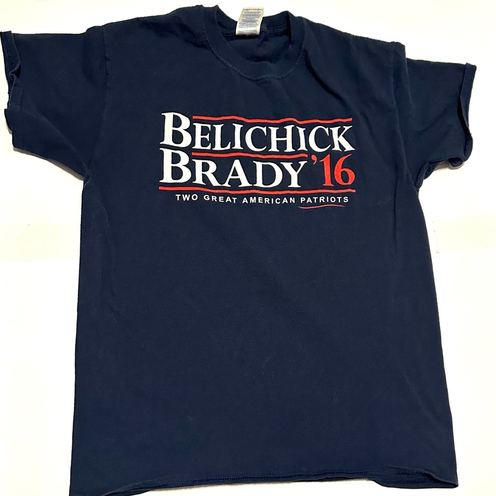 Belichick Brady '16 Navy Graphic Short Sleeve Tee
